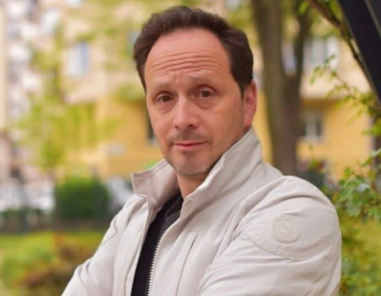 Janklovics Péter Sziget