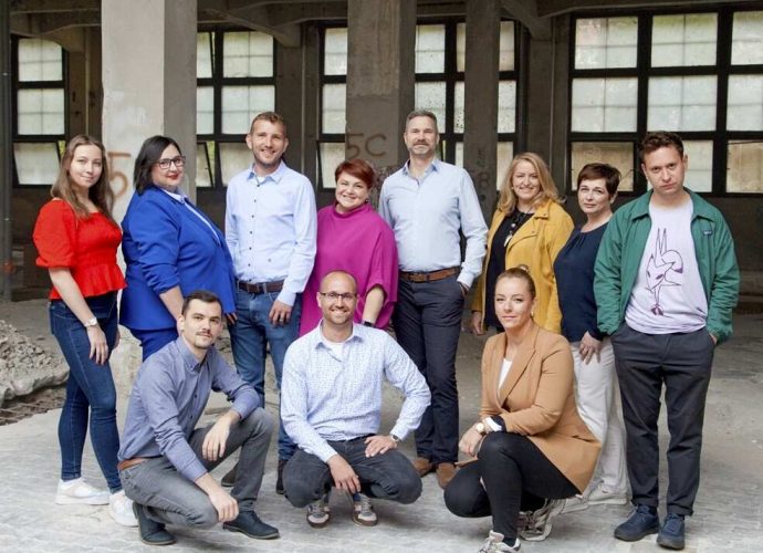 brancs Megcsináltuk könyv