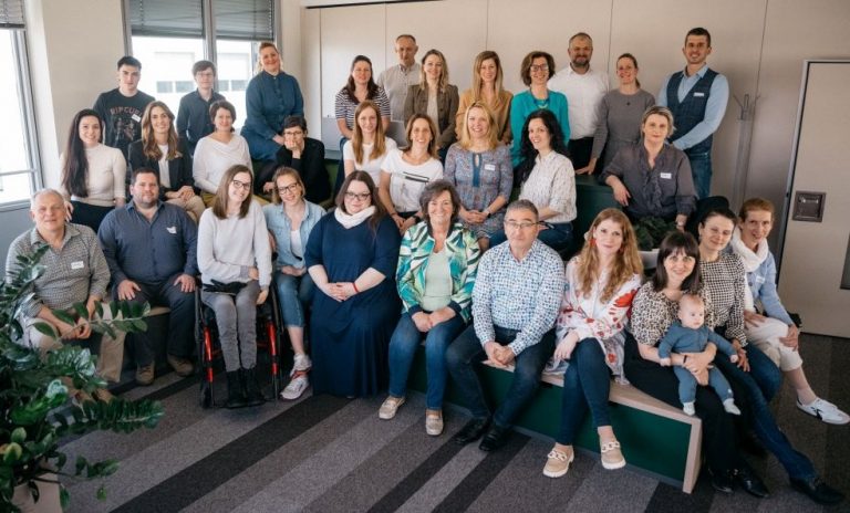 Bridge to Benefits program, pályázat