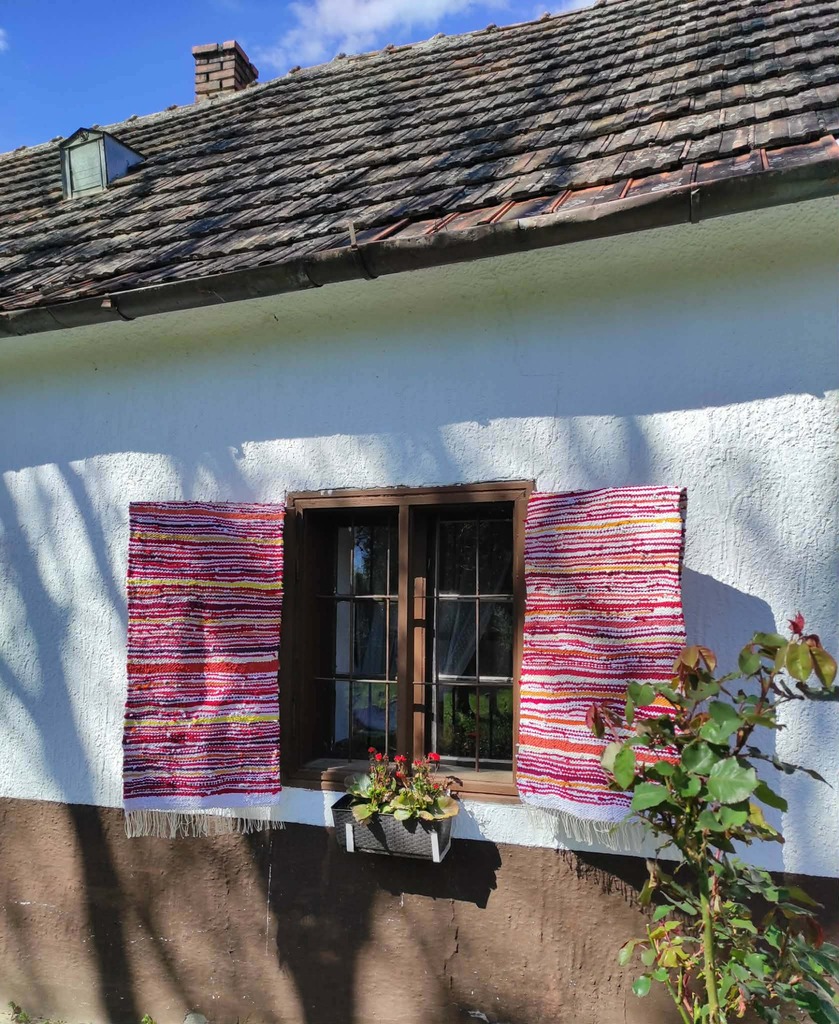 ruhák újrahasznosítása szőnyeg- haja Gabriella