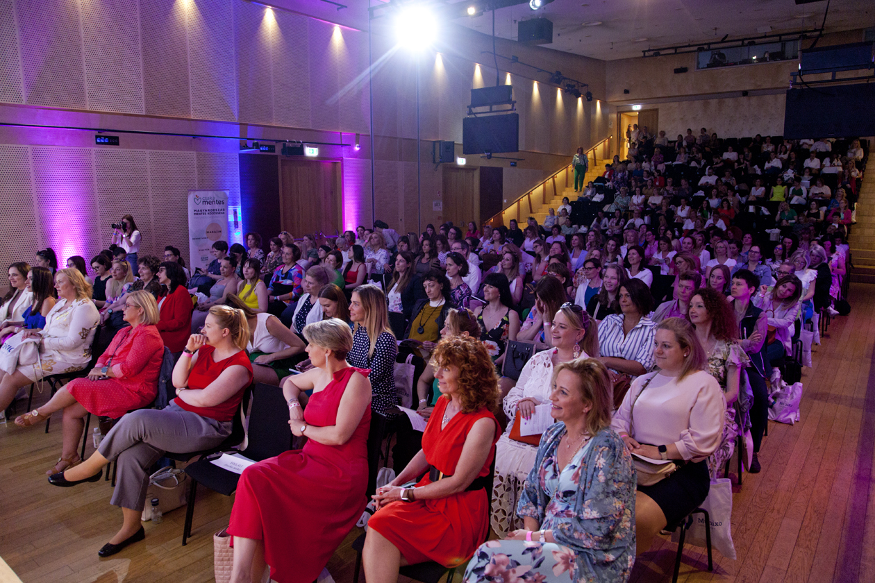 Női Váltó Fesztivál közösség