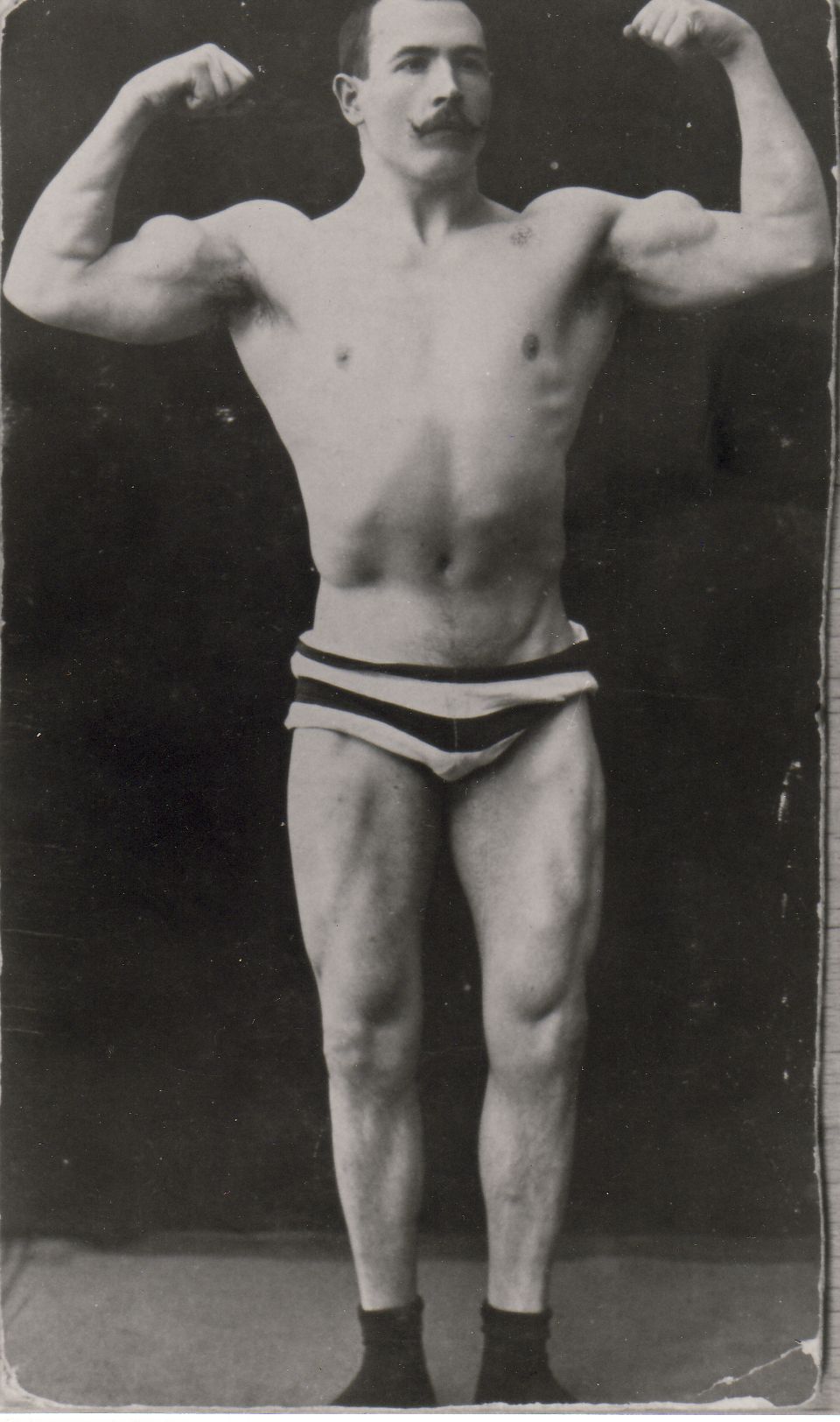 Bicsérdy Béla, testmozgás