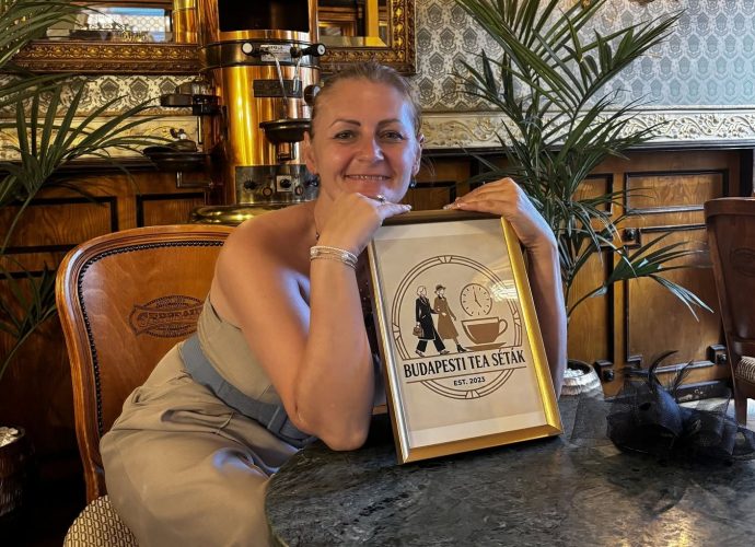 Koós Adrienn Budapesti Tea Séták