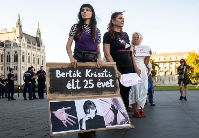 remény a parlament körül, családon belüli erőszak